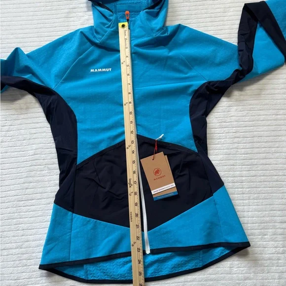 Mammut Women's Blue and Dark Blue Ski Jacket - Picture 4 of 16